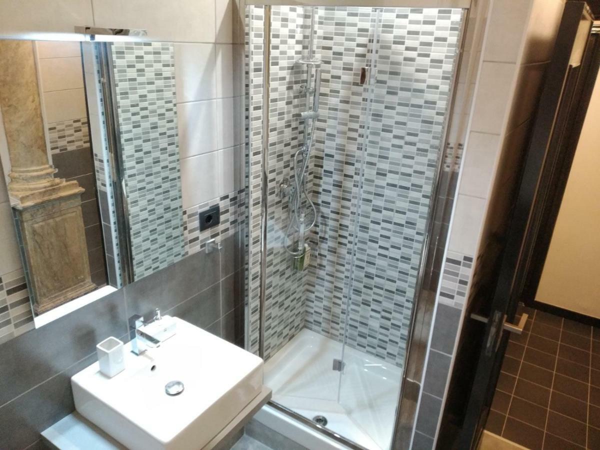 Nik Rooms Genova Eksteriør billede